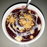 Açaí com Leite Condensado e Amendoim, Roxinho Açaí