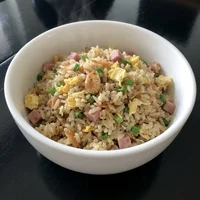 ट्रिपल शेज़वान राइस, शेज़वान स्ट्रीट
