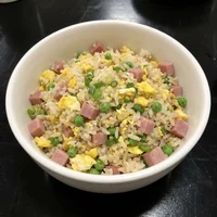 Arroz chaufa especial, Chifa Dragón de Oro