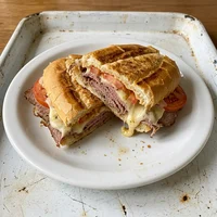 Fleischwurstbrötchen, Pommesbude Zum Förderturm