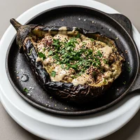 Aubergine brûlée, Broche d'Or