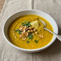 شوربة حمص بالكركم, قدر الوالدة