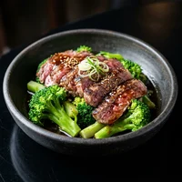 Res con brócoli, Chifa Dragón de Oro