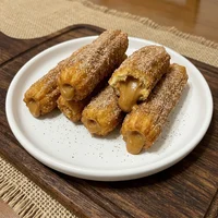 Churros con Cajeta, Cantina Los Compadres