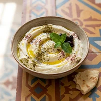 Labneh, Qasr