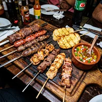Plateau brochettes pour trois, Le Grill à Momo