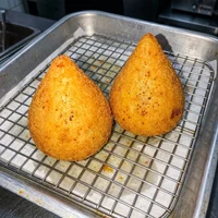 चिकन समोसा (4 पीस), चाय पकौड़ा अड्डा