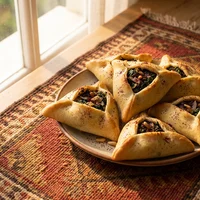 Fatayer agli spinaci e sumac, Zaytun