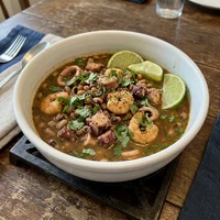 Feijoada de mariscos, Axé Bahía