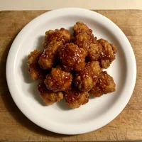 यांगनियम चिकन, गोचू चिकन हाउस