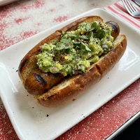 Hot dog con guacamole, Fuego Norteño