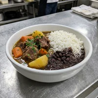 Carne guisada con papas, Cocina de Mamá Lucha