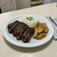 Rippchen mit Kraut, Metzgerei-Mittagstisch Kramer