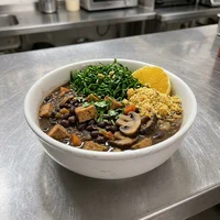 Marmita de feijoada, Marmitas da Avó Rosa