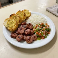 Saucisse-purée, Chez Paulette
