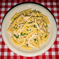 Macaronis poulet-champignons, La Gamelle de Gino