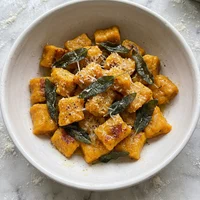 Gnocchis de courge à la sauge, Grotto del Ticino