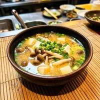 شوربة ميسو بالفطر, كايسيكي هاناميزو