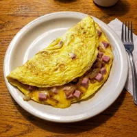 Omelette de jamón y queso, Desayunos Lupita