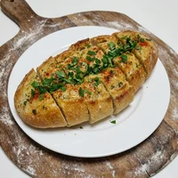 Pain à l'Ail, Friture du Port