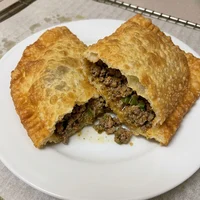 سمبوسة لحم, فطاير بيت جدي