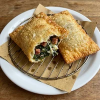 Pidone scarola e acciughe, Rosticceria Zagara