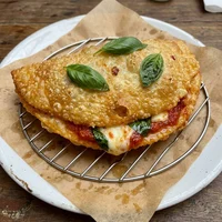 Caprese, La Huerta Empanadas