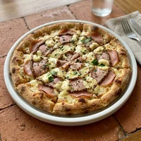 Carnes frías, La Esquina de la Pizza