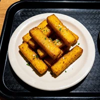 Polenta Frita, Massa ao Balcão