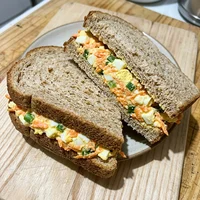 Sandwich œuf-mayo, Chez Mémé Lucette