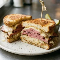 Smoked meat médium, Chez Mendel
