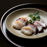 Sashimi capasanta e polpo (8 fette), Kisetsu