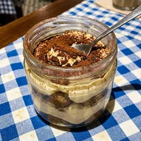 Tiramisù, Trattoria Giulia
