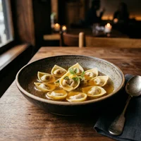 Cappelletti in brodo, Brodo & Basta