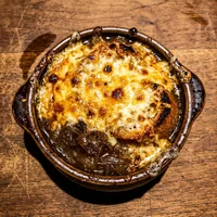 Zuppa di cipolle gratinata, Osteria del Brodo