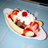 Bananensplit, Softeis-Bude Wirbelwind