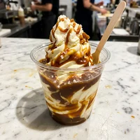 Sundae de cajeta, Paletería Sol de Mayo