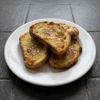 चीज़ चिली टोस्ट, गोअन पोई बेकरी